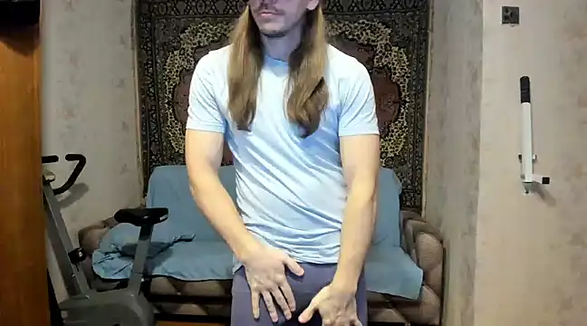 Marrymepls online show from 12-26-24, 04:04