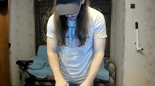 Marrymepls online show from 12-31-24, 12:25