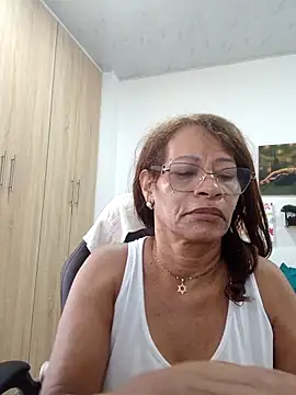 BustyMilf  online show from 03-27-26, 12:49