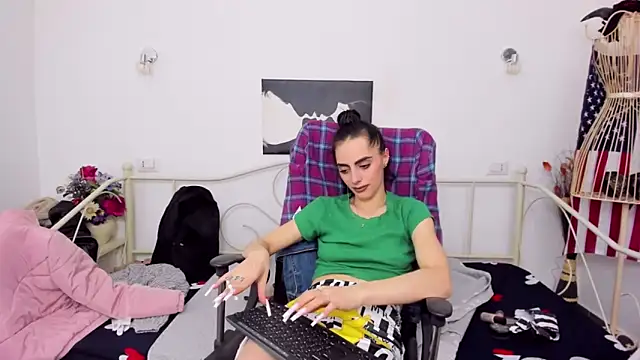 jessystarr online show from 02-23-25, 03:56