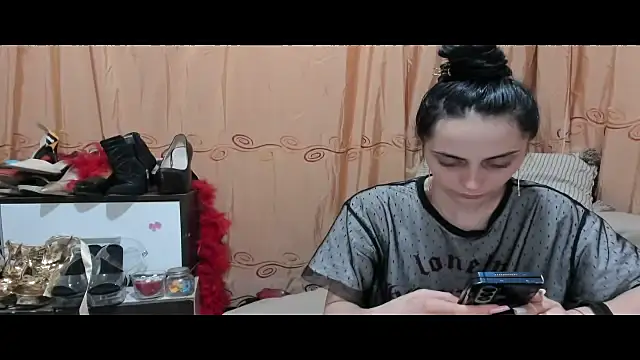 jessystarr online show from 06-12-26, 07:13
