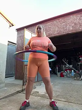 Snapshot of SabinaSweety chatting on 03-06-25, 03:35 SabinaSweety online show from 03-06-25, 03:35