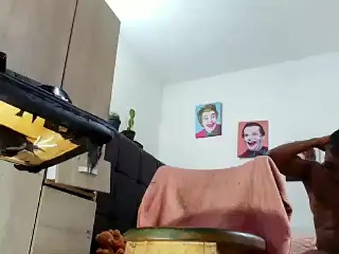 Snapshot of queenaliice chatting on 03-22-25, 07:53 queenaliice online show from 03-22-25, 07:53