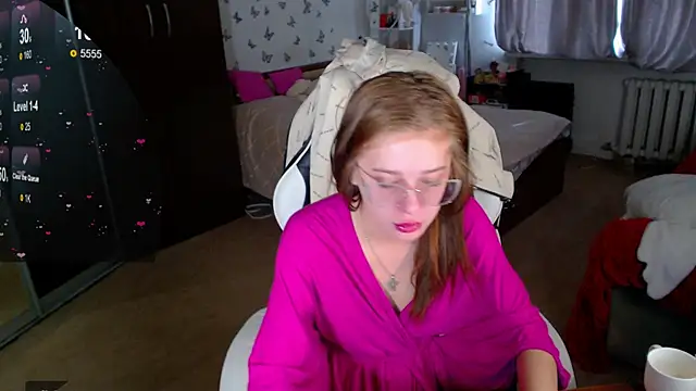 Kira honeyy online show from 04-11-26, 06:51