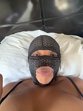 Ebony nasty girl online show from 04-15-26, 07:37