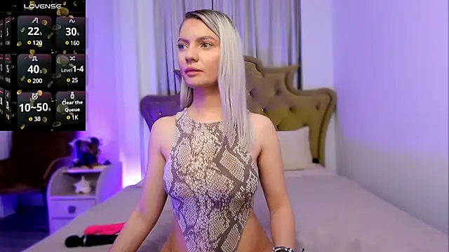 SashaRizz online show from 01-29-25, 05:19