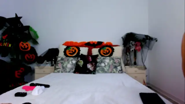 SashaRizz online show from 10-25-25, 04:42