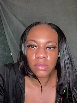 Snapshot of AlexaTheSlut chatting on 12-25-24, 05:37 AlexaTheSlut online show from 12-25-24, 05:37