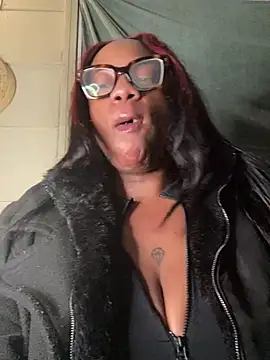 Snapshot of AlexaTheSlut chatting on 01-26-25, 06:38 AlexaTheSlut online show from 01-26-25, 06:38