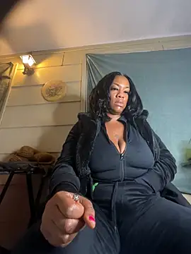 Snapshot of AlexaTheSlut chatting on 02-19-25, 10:53 AlexaTheSlut online show from 02-19-25, 10:53