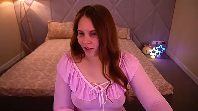 Snapshot of VinnaSky chatting on 04-29-26, 06:50 VinnaSky online show from 04-29-26, 06:50
