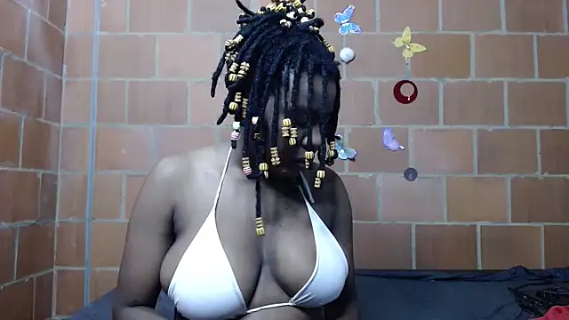 Snapshot of Magaharper10 chatting on 05-05-26, 09:56 Magaharper10 online show from 05-05-26, 09:56
