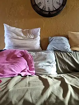 mila38 online show from 10-01-25, 09:04