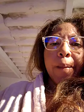 mila38 online show from 11-16-25, 05:40