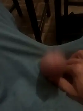 Snapshot of Bigdick666cm chatting on 11-08-25, 03:07 Bigdick666cm online show from 11-08-25, 03:07