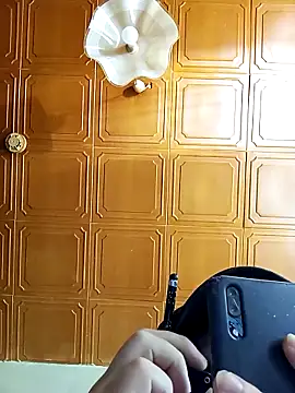 maiki7778 online show from 04-30-26, 12:22