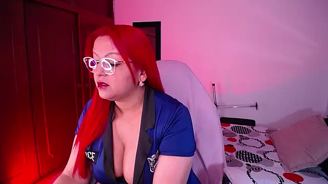 salomecastro  online show from 03-11-26, 03:01