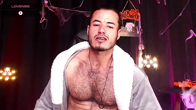 Snapshot of PedroMancini chatting on 10-30-25, 02:13 PedroMancini online show from 10-30-25, 02:13