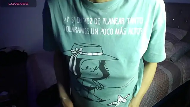 Snapshot of cristin_doll_ chatting on 01-09-25, 03:47 cristin doll online show from 01-09-25, 03:47