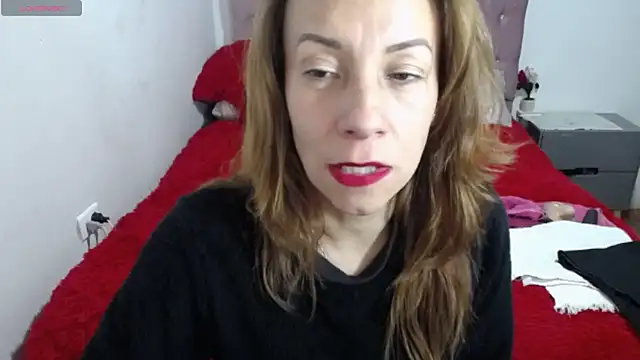 Snapshot of cristin_doll_ chatting on 11-09-25, 03:43 cristin doll online show from 11-09-25, 03:43