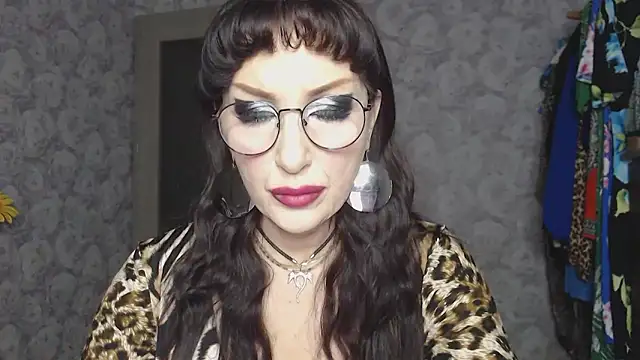 Aziza1 online show from 12-20-25, 03:08