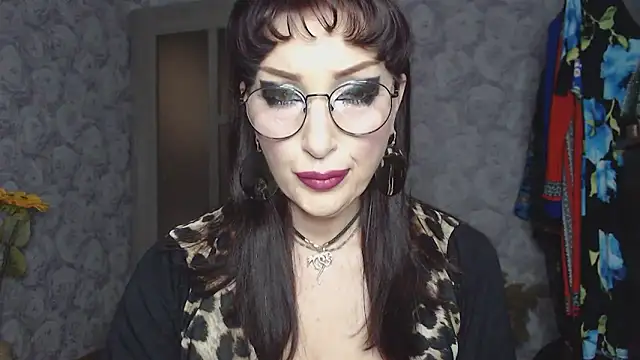 Aziza1 online show from 04-26-26, 12:36