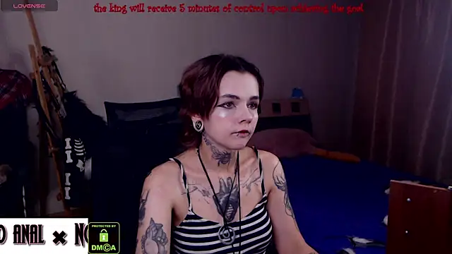 Snapshot of Dark__Elf chatting on 06-11-26, 09:13 Dark Elf online show from 06-11-26, 09:13