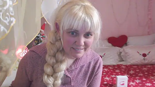 SunnySylvia online show from 01-02-25, 05:07