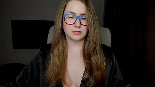 SeasonalSomeone online show from 10-28-25, 11:29