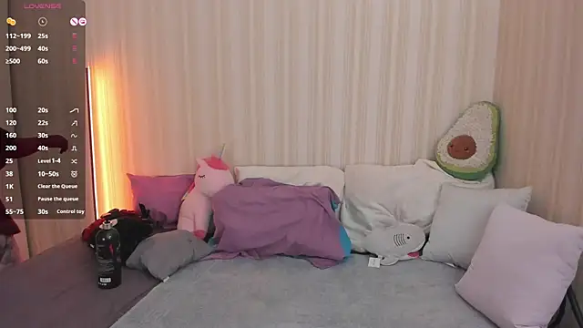 youreyesrgasm online show from 02-06-25, 09:00