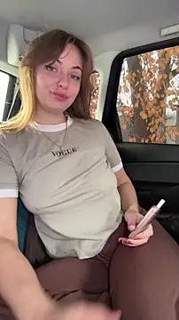 Snapshot of Night_dreams chatting on 11-08-25, 08:14 Night dreams online show from 11-08-25, 08:14