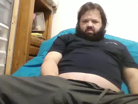 Snapshot of Strongbutgentle36 chatting on 12-04-24, 06:00 Strongbutgentle36 online show from 12-04-24, 06:00