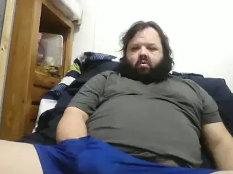 Snapshot of Strongbutgentle36 chatting on 12-25-24, 04:33 Strongbutgentle36 online show from 12-25-24, 04:33