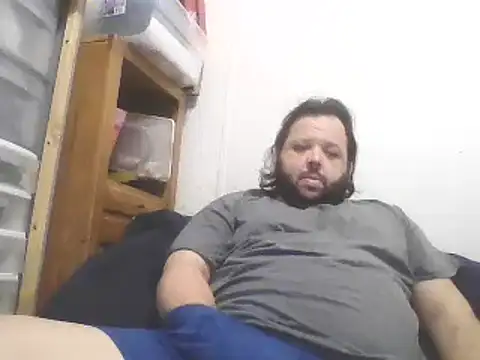 Snapshot of Strongbutgentle36 chatting on 01-18-25, 06:34 Strongbutgentle36 online show from 01-18-25, 06:34