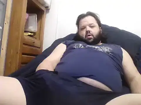 Snapshot of Strongbutgentle36 chatting on 02-11-25, 02:03 Strongbutgentle36 online show from 02-11-25, 02:03