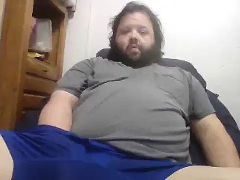 Snapshot of Strongbutgentle36 chatting on 02-15-25, 02:58 Strongbutgentle36 online show from 02-15-25, 02:58