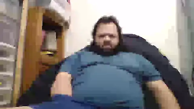 Snapshot of Strongbutgentle36 chatting on 02-18-25, 05:53 Strongbutgentle36 online show from 02-18-25, 05:53