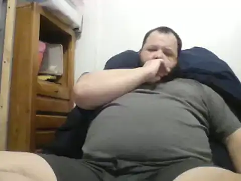 Snapshot of Strongbutgentle36 chatting on 03-20-25, 03:34 Strongbutgentle36 online show from 03-20-25, 03:34