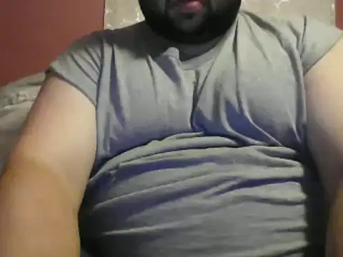 Snapshot of Strongbutgentle36 chatting on 09-11-25, 05:18 Strongbutgentle36 online show from 09-11-25, 05:18