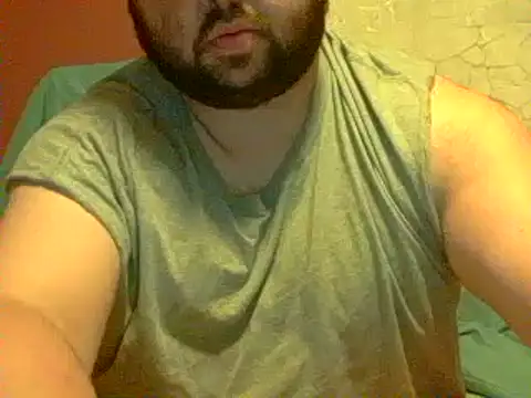 Snapshot of Strongbutgentle36 chatting on 09-25-25, 08:18 Strongbutgentle36 online show from 09-25-25, 08:18