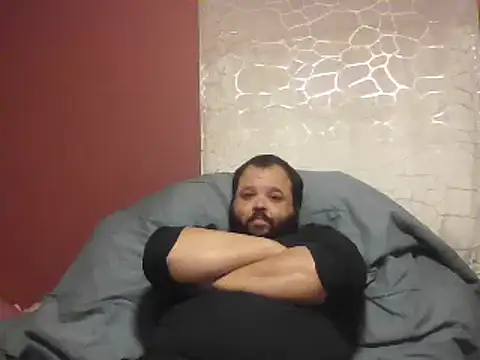 Snapshot of Strongbutgentle36 chatting on 09-30-25, 08:19 Strongbutgentle36 online show from 09-30-25, 08:19