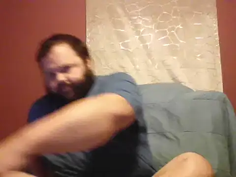 Snapshot of Strongbutgentle36 chatting on 10-18-25, 06:48 Strongbutgentle36 online show from 10-18-25, 06:48