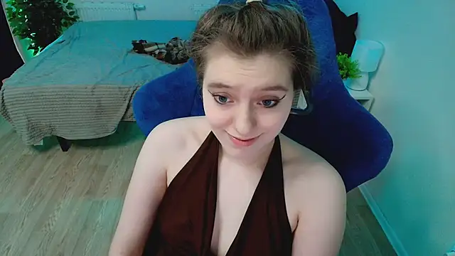 CranberryHot online show from 07-17-26, 11:39