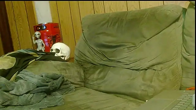 snickers1 online show from 10-13-25, 08:03