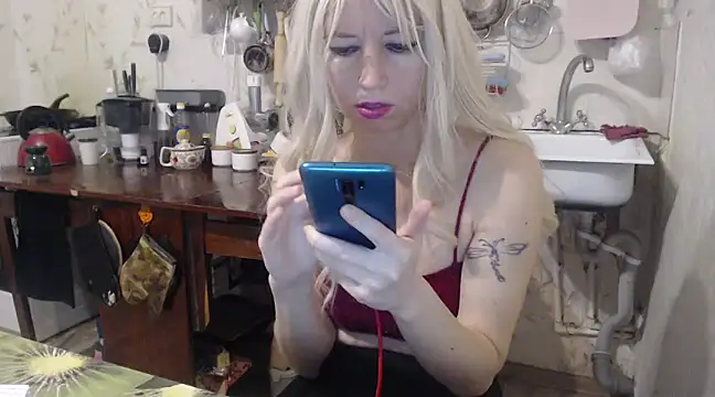 mimimi28 online show from 01-29-25, 01:38