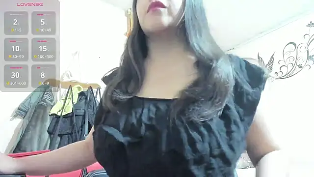 latinfemale online show from 09-21-25, 09:38