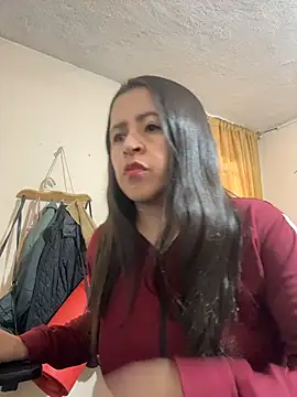 latinfemale online show from 04-27-26, 07:56