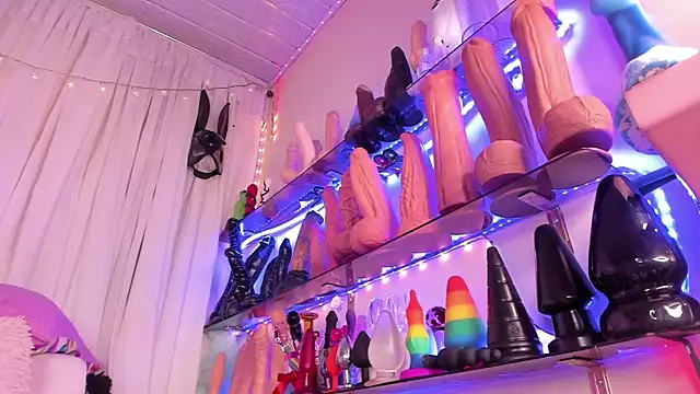 christymilkk online show from 12-29-24, 02:06