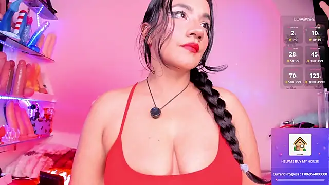 Snapshot of christymilkk chatting on 04-13-26, 01:55 christymilkk online show from 04-13-26, 01:55