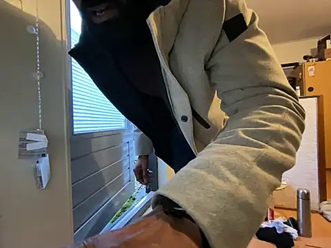 FullnighterBBC NL online show from 12-21-24, 08:18